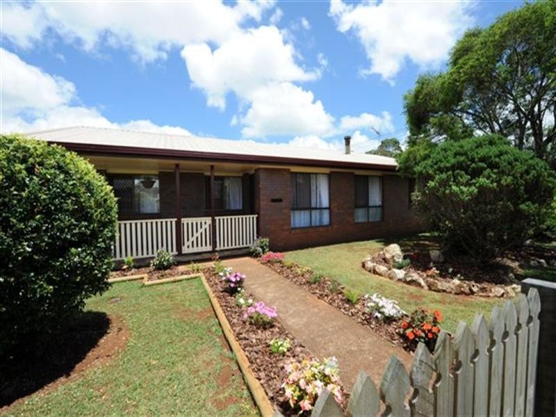 46 Tomkinson Street, Wilsonton QLD 4350