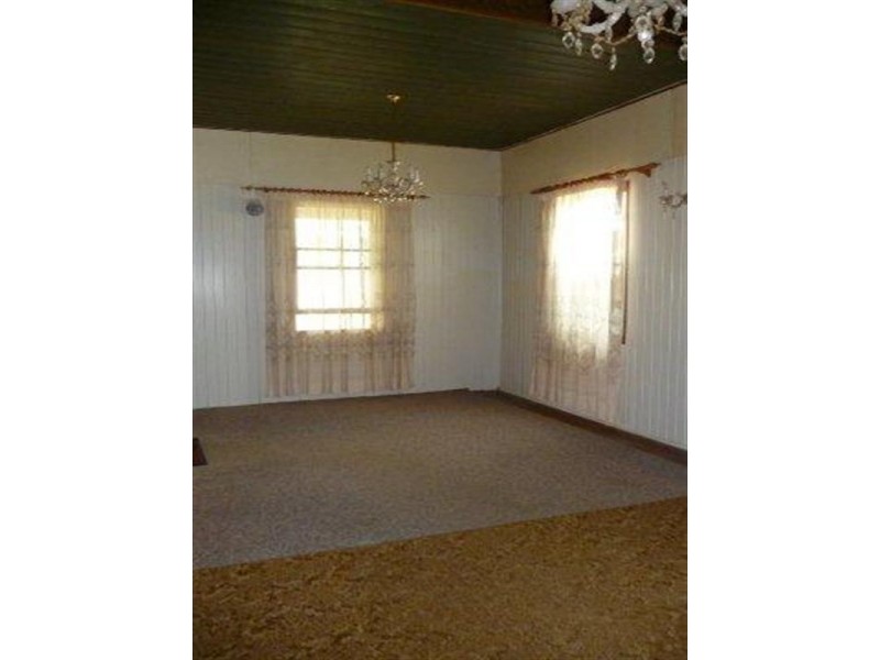 39 Gore Street, Westbrook QLD 4350