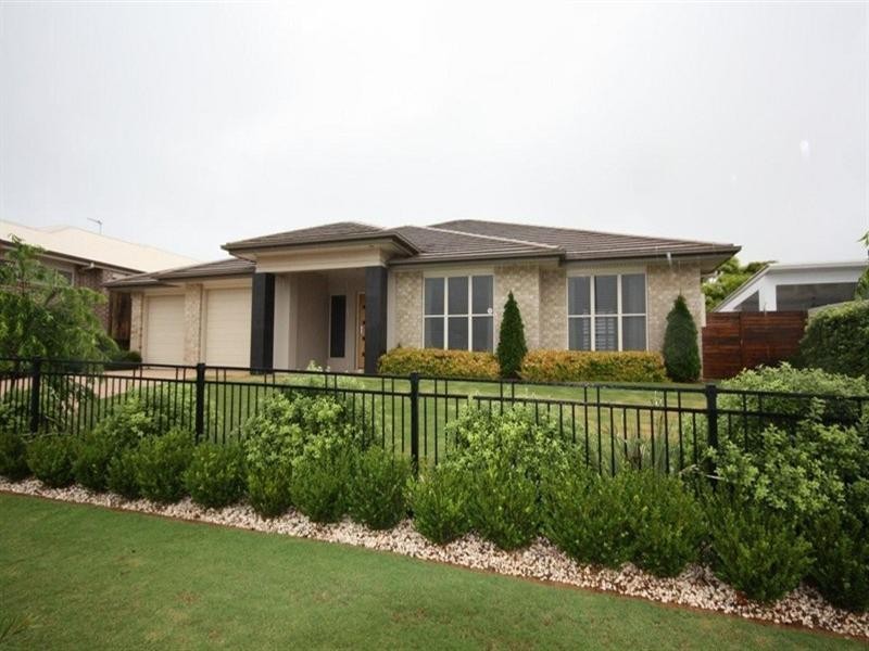 4 Saba Court, Middle Ridge QLD 4350