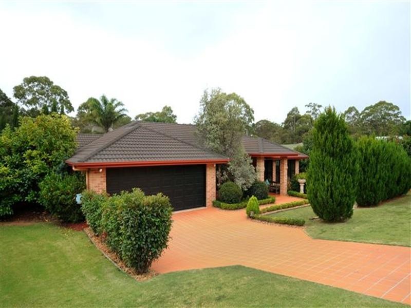 6 Parkway Drive, Highfields QLD 4352