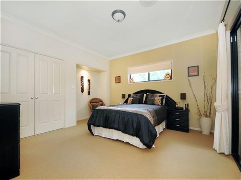 6 Parkway Drive, Highfields QLD 4352