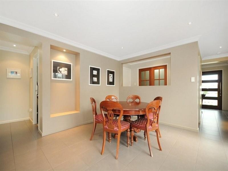12 Fallon Drive, Middle Ridge QLD 4350