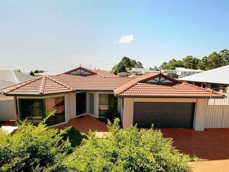 143 Nelson Street, Kearneys Spring QLD 4350