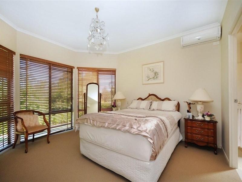 143 Nelson Street, Kearneys Spring QLD 4350