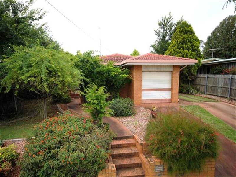 782 Ruthven Street, South Toowoomba QLD 4350