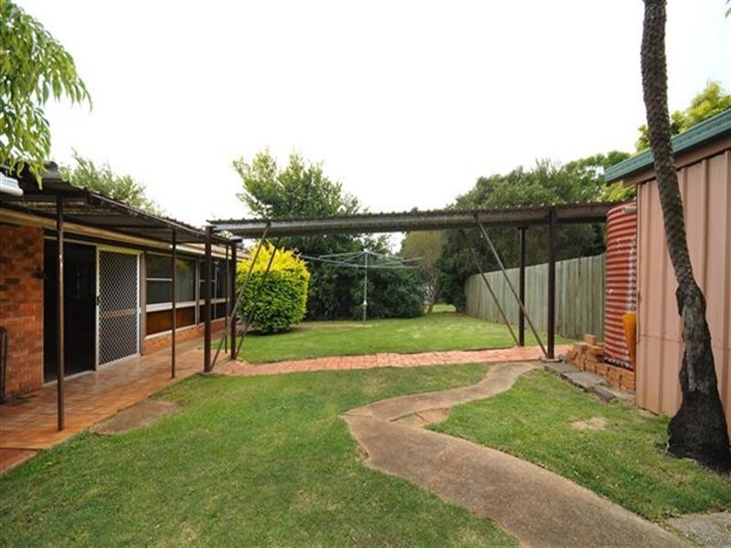 782 Ruthven Street, South Toowoomba QLD 4350