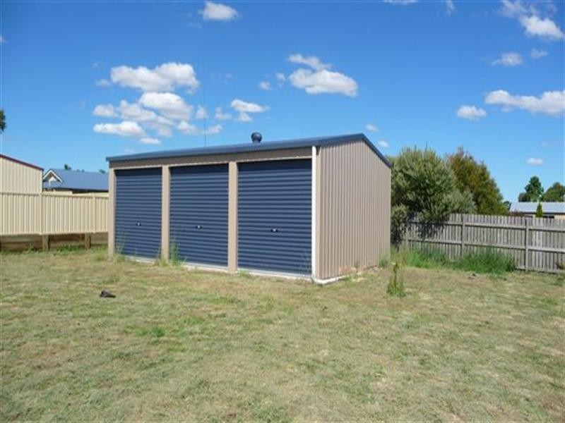 13 Whitman Street, Westbrook QLD 4350