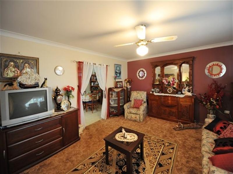 267 Tor Street, Wilsonton QLD 4350