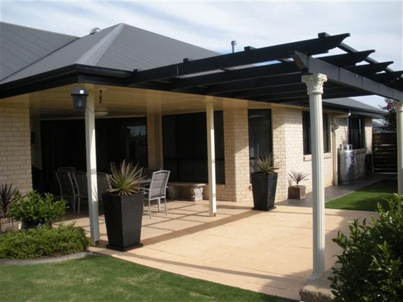 74 Smythe Drive, Highfields QLD 4352