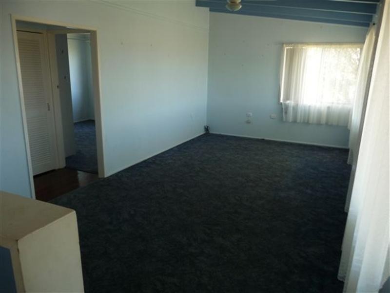 28 Beryl Street, Wilsonton QLD 4350