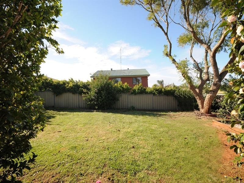 70 McDougall Street, Wilsonton QLD 4350