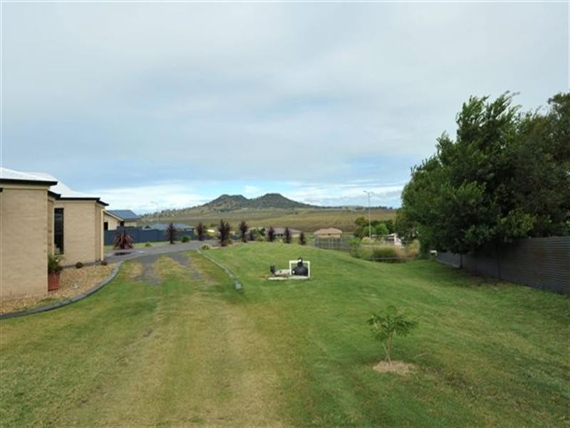 28 Catherine Crescent, Kingsthorpe QLD 4400
