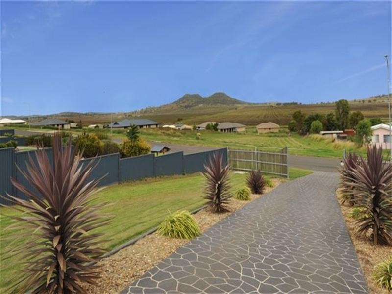 28 Catherine Crescent, Kingsthorpe QLD 4400