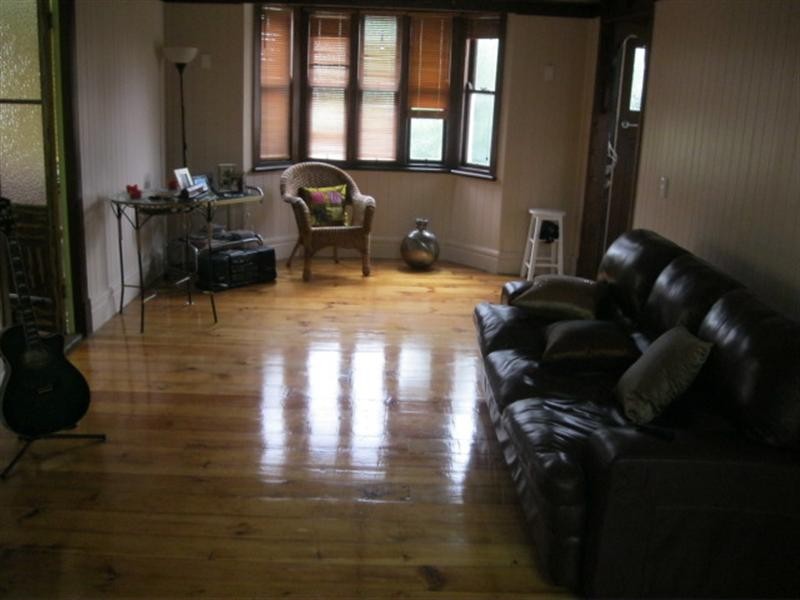 106 Holberton Street, Newtown QLD 4350