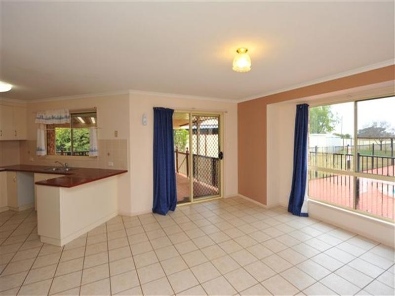 13 Elizabeth Street, Westbrook QLD 4350
