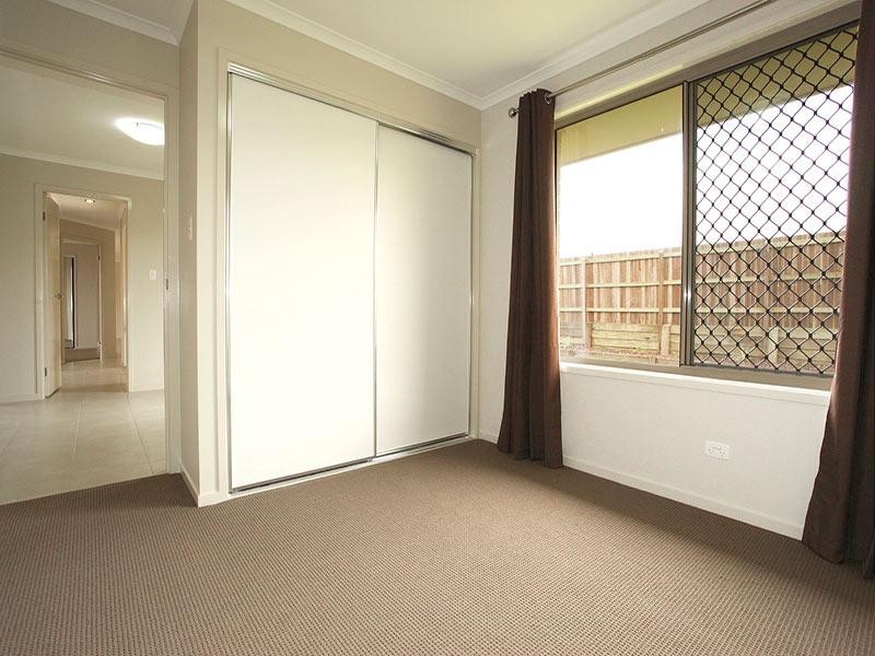 23 Sommariva Street, Westbrook QLD 4350