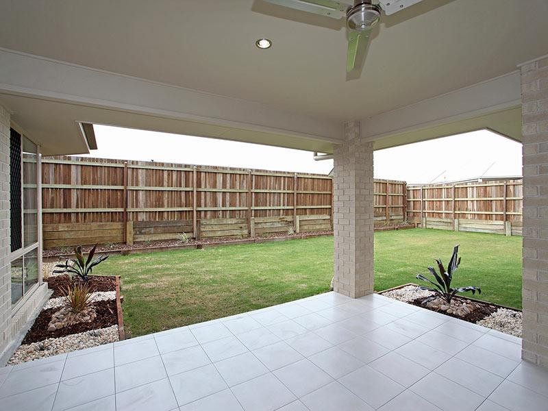 23 Sommariva Street, Westbrook QLD 4350