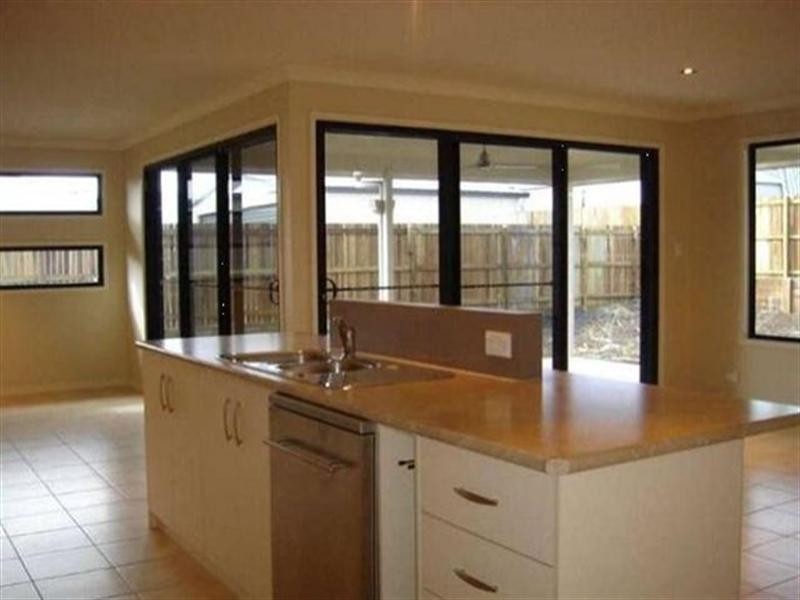 1 Grundy Street, Westbrook QLD 4350