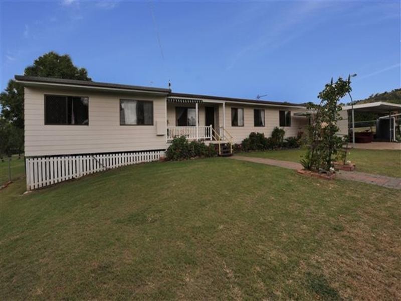 27 Graman Street, Kingsthorpe QLD 4400