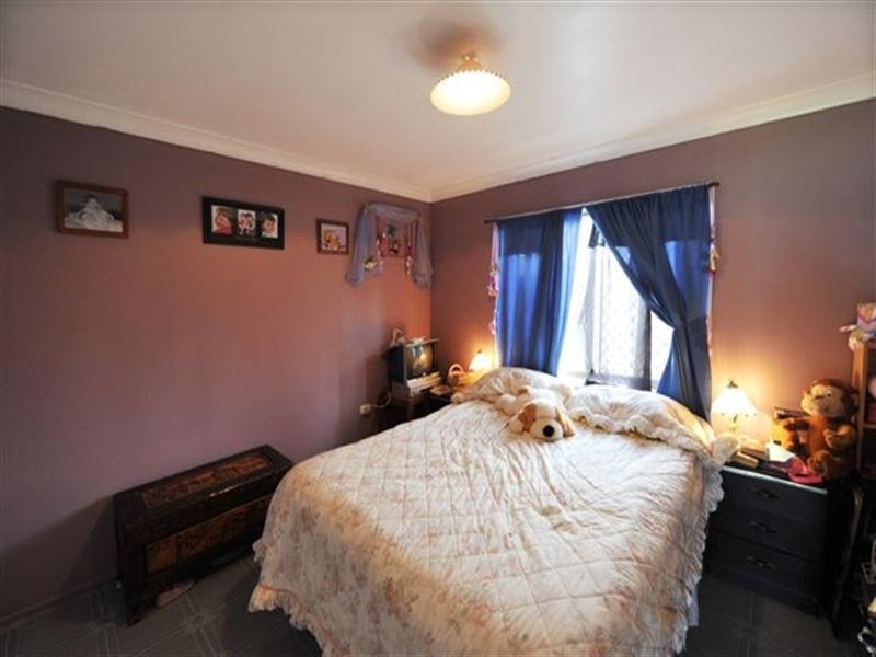 27 Graman Street, Kingsthorpe QLD 4400