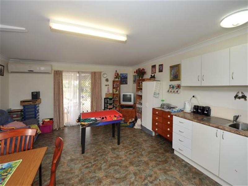 27 Graman Street, Kingsthorpe QLD 4400