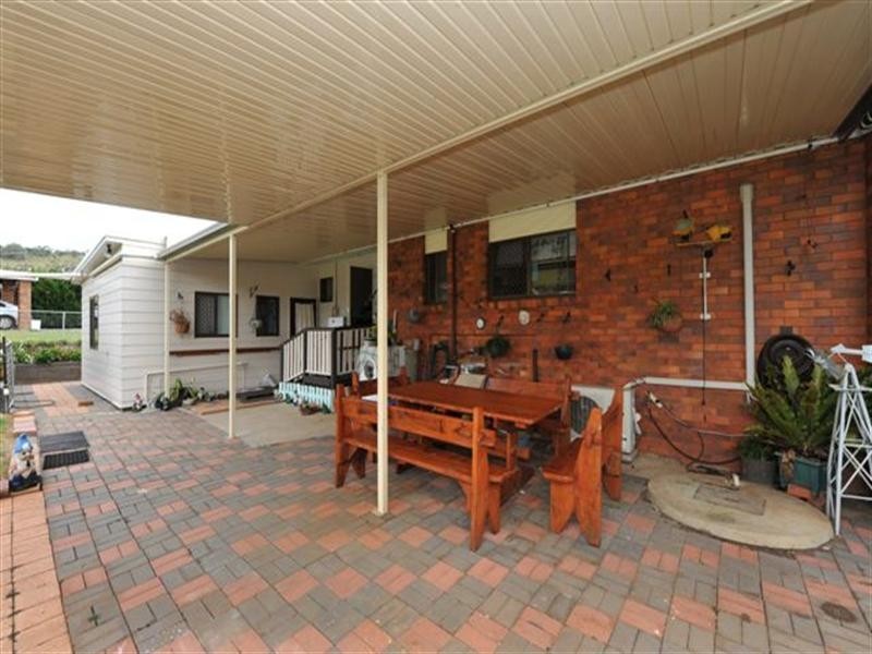 27 Graman Street, Kingsthorpe QLD 4400