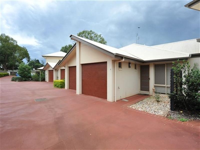 4/16 Anzac Avenue, Newtown QLD 4350