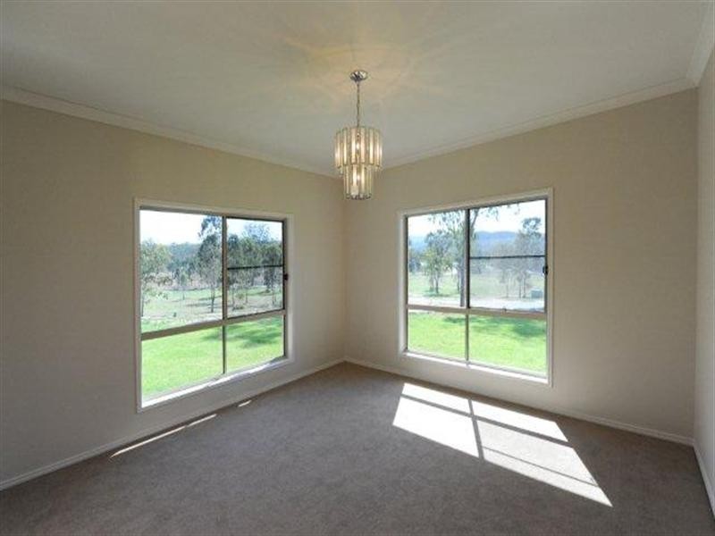 4 Jack Court, Murphys Creek QLD 4352