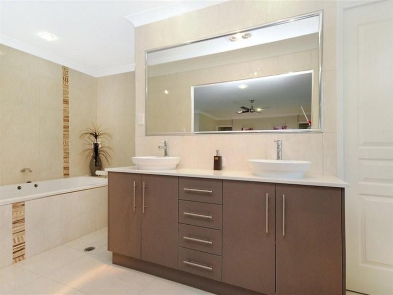 123 Aberdeen Street, Rangeville QLD 4350