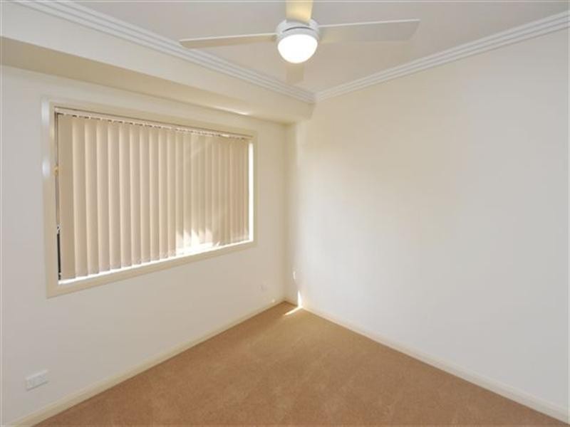 8 Graves Drive, Kearneys Spring QLD 4350