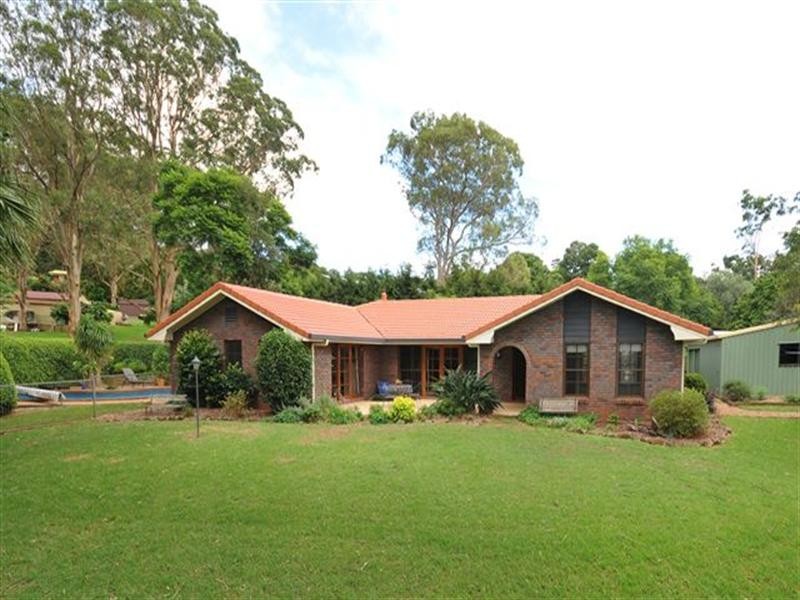 3 Carlyle Court, Middle Ridge QLD 4350