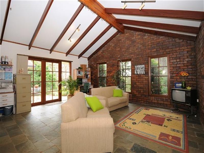 3 Carlyle Court, Middle Ridge QLD 4350