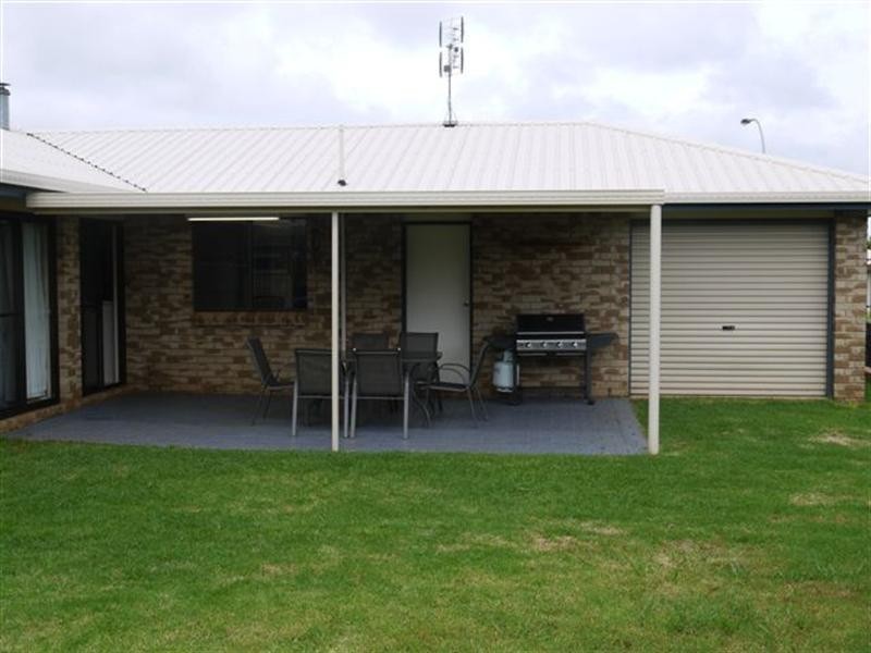 14 Evergreen Court, Glenvale QLD 4350