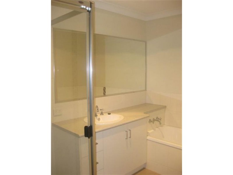 1/13 Highcourt Drive, Toowoomba QLD 4350