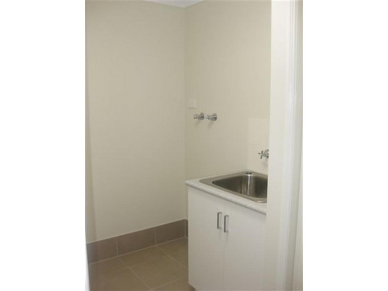 1/13 Highcourt Drive, Toowoomba QLD 4350