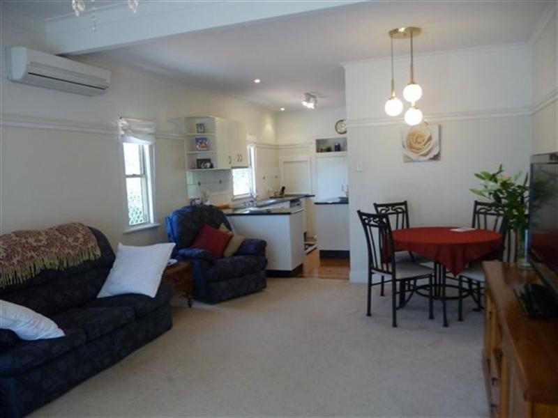 36c Bridge Street, East Toowoomba QLD 4350