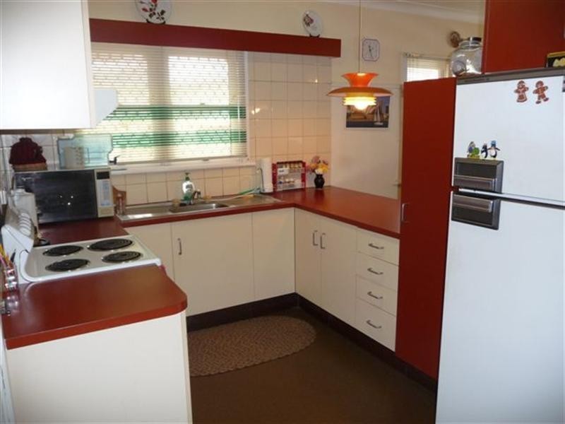21 Drayton Road, Harristown QLD 4350