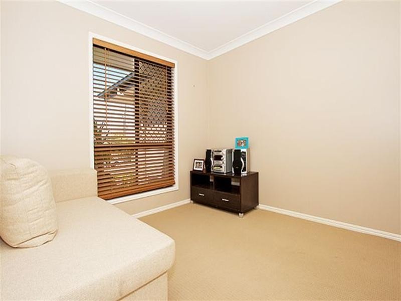 1 Ashford Drive, Wyreema QLD 4352