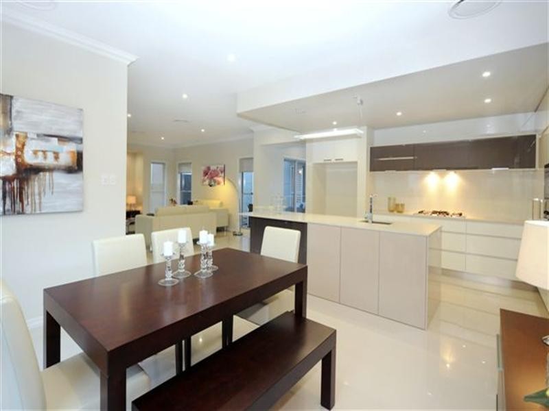 17 Tant Street, East Toowoomba QLD 4350