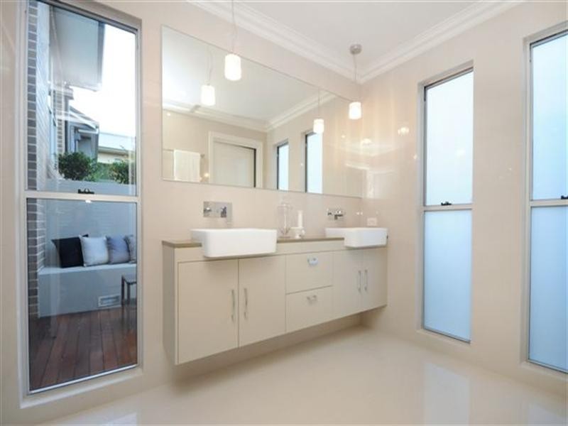 17 Tant Street, East Toowoomba QLD 4350