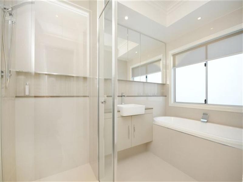 17 Tant Street, East Toowoomba QLD 4350