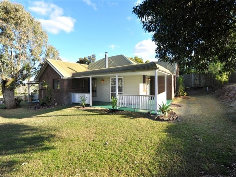 50 Glencoe Road, Kingsthorpe QLD 4400