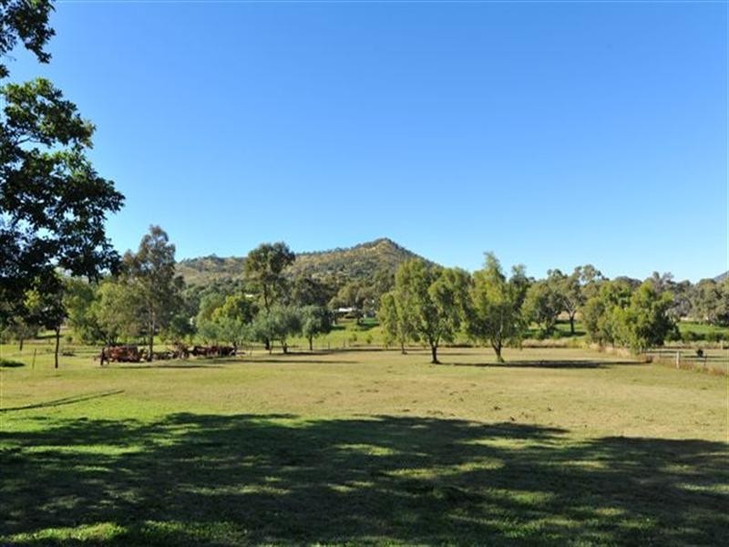 50 Glencoe Road, Kingsthorpe QLD 4400