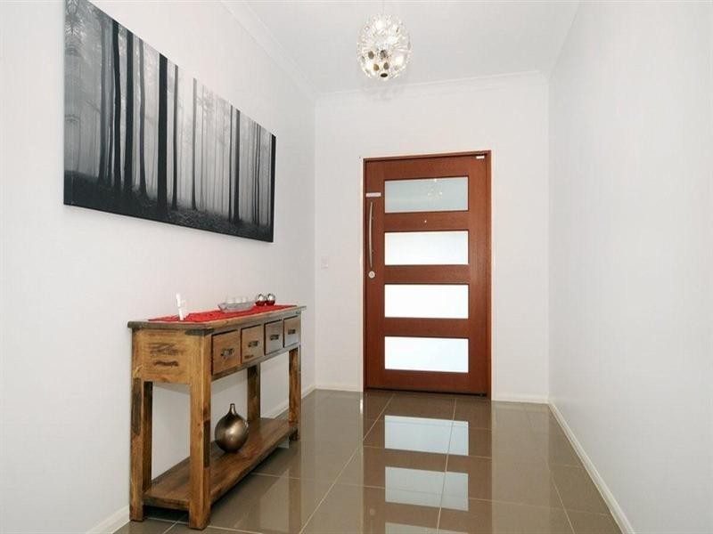 3 Greenway Close, Middle Ridge QLD 4350