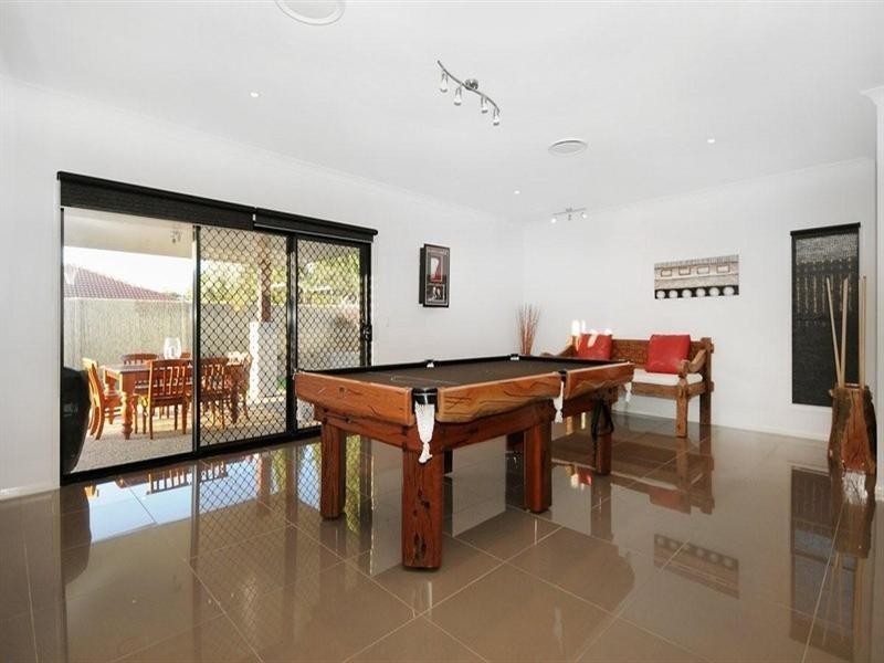 3 Greenway Close, Middle Ridge QLD 4350