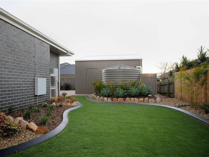 3 Greenway Close, Middle Ridge QLD 4350