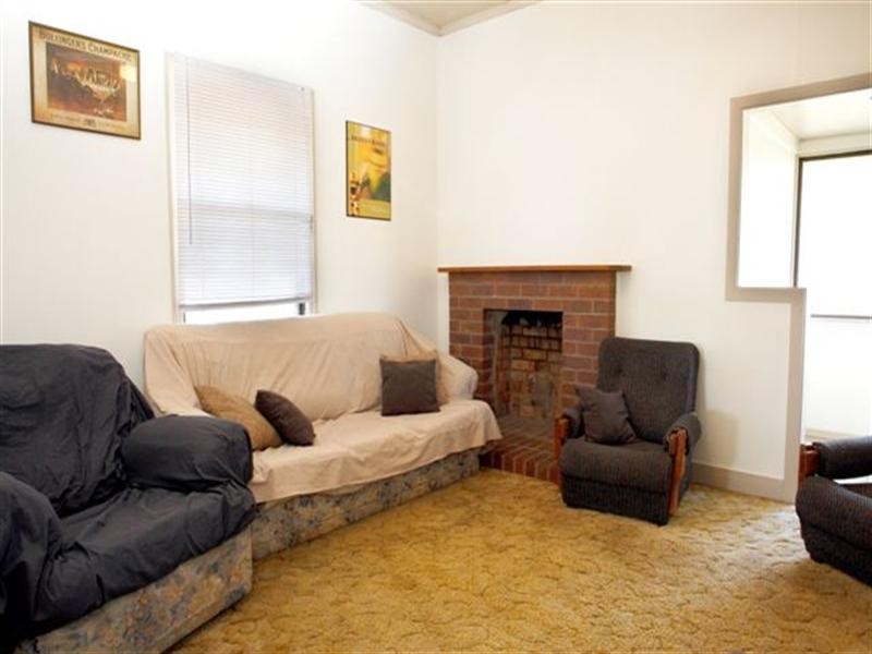 20 Drayton Road, Harristown QLD 4350