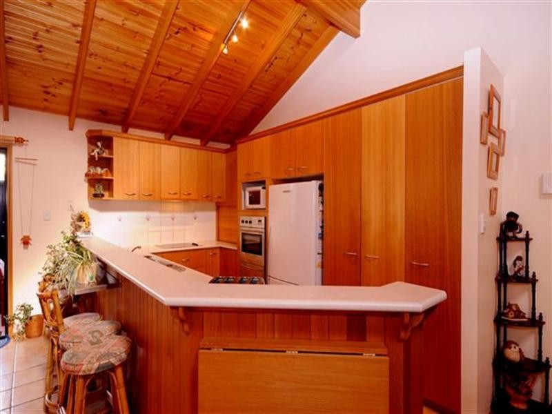 33 Audrey Court, Middle Ridge QLD 4350