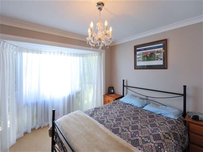 15 Cabarita Crescent, Glenvale QLD 4350