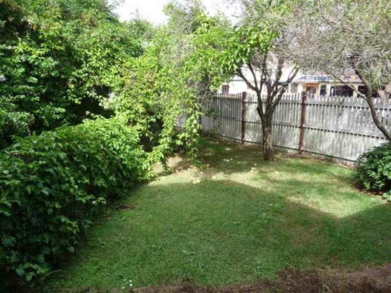 Unit 1/85 Hill Street, Newtown QLD 4350